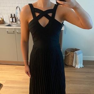 Ruby Rox Formal Pleated Black Evening Dress - Full Length (Maxi) - Size 5 (XS)